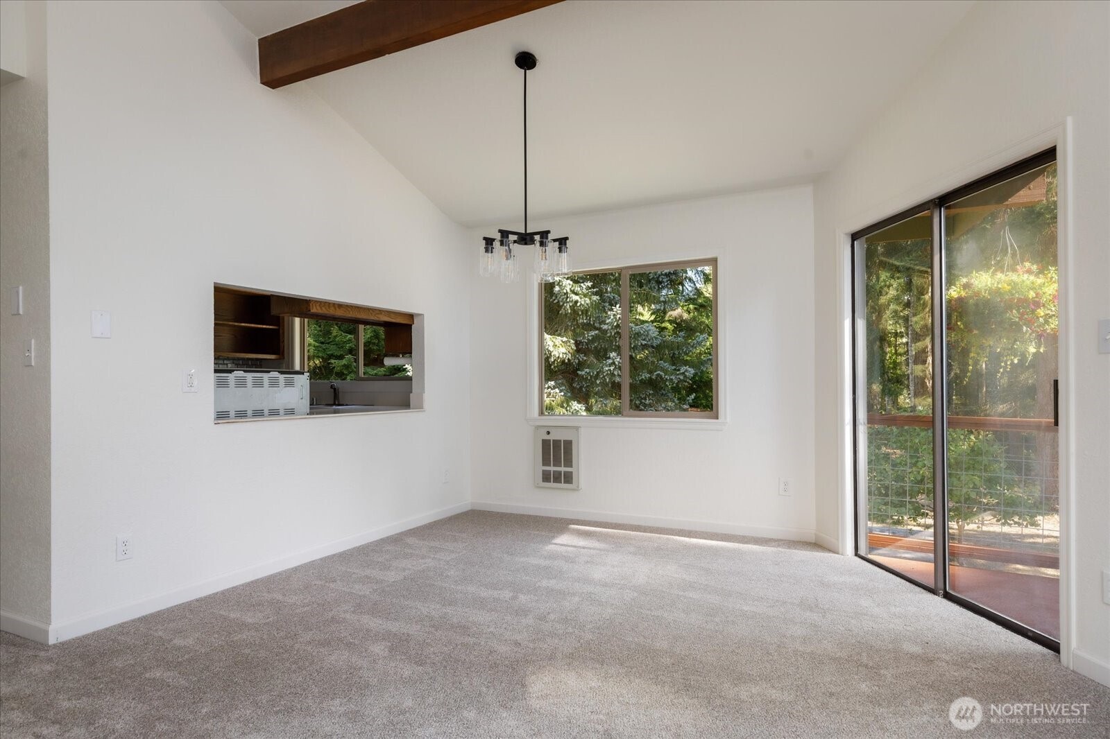 813 Hazzle Court Property Photo 11
