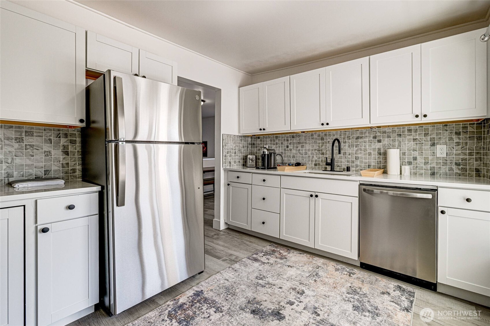 305 Meadow Avenue Property Photo 7