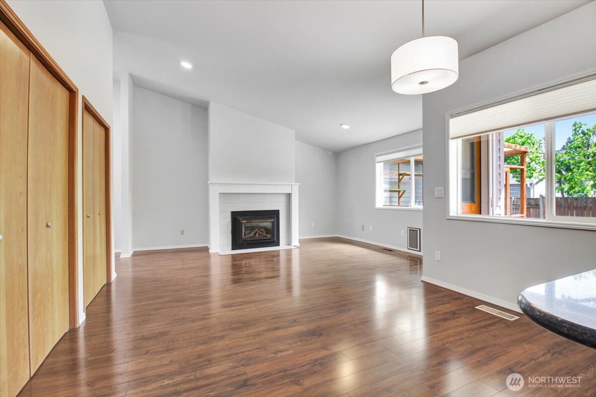 2928 209th Place Property Photo 12