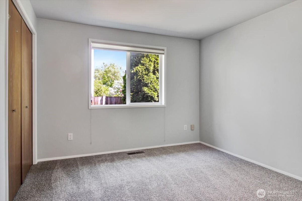 2928 209th Place Property Photo 18