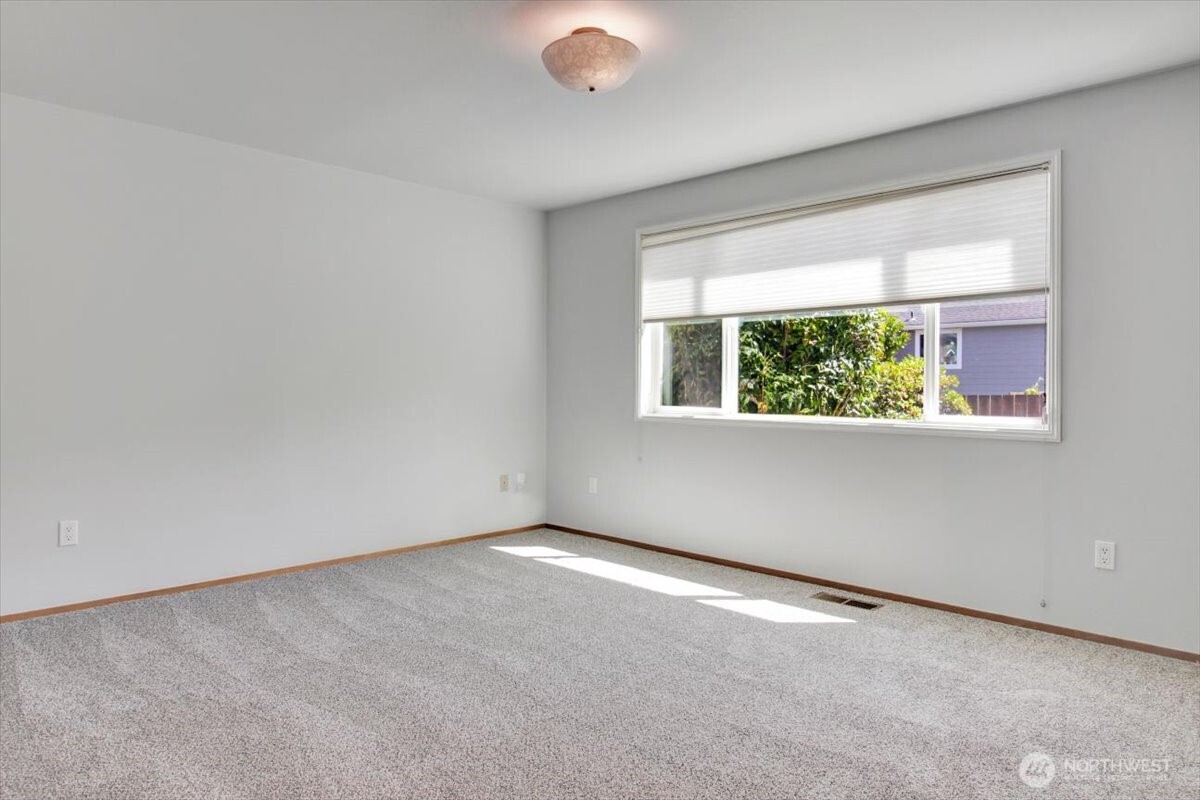 2928 209th Place Property Photo 20