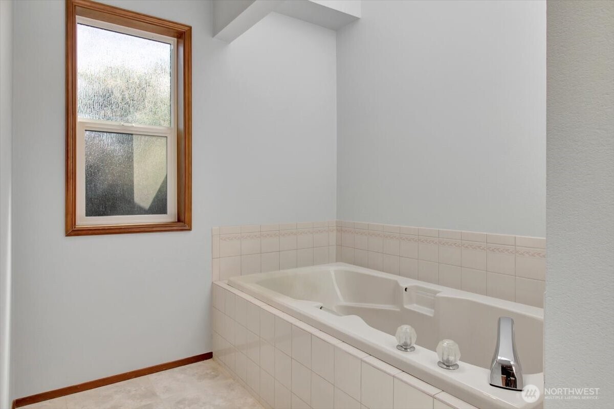2928 209th Place Property Photo 23