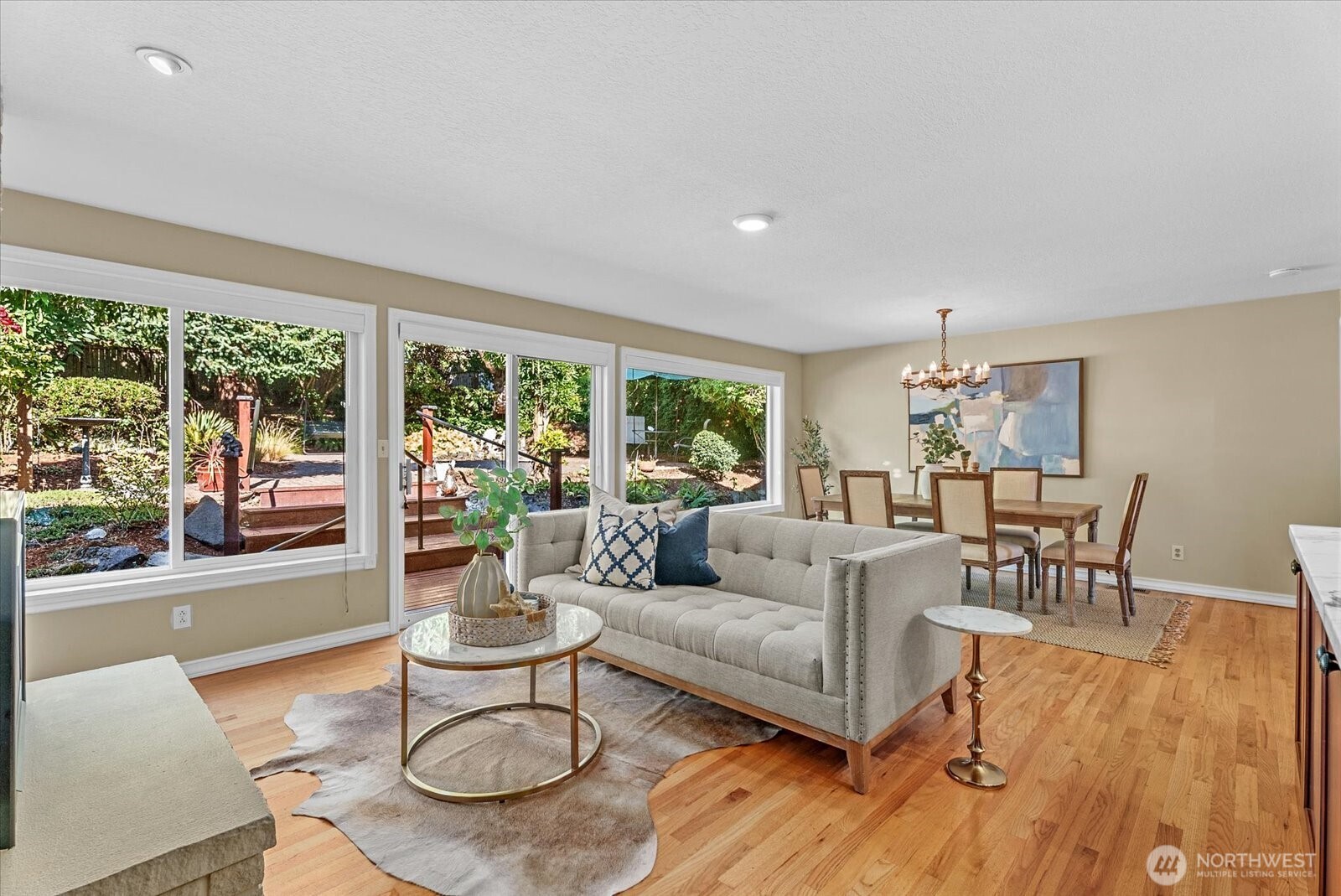 12116 Shorewood Drive Property Photo 10