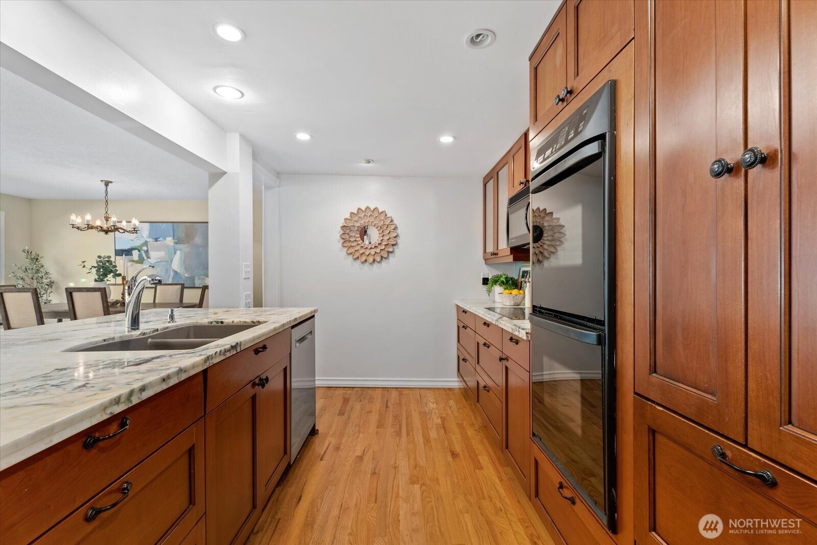 12116 Shorewood Drive Property Photo 14