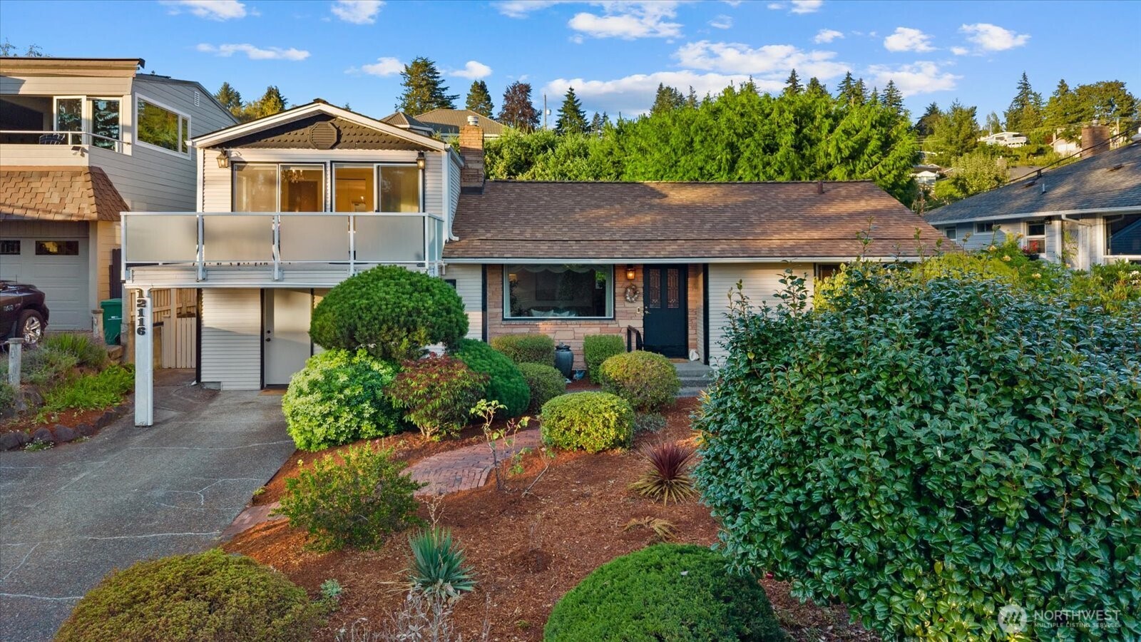 12116 Shorewood Drive Property Photo 40