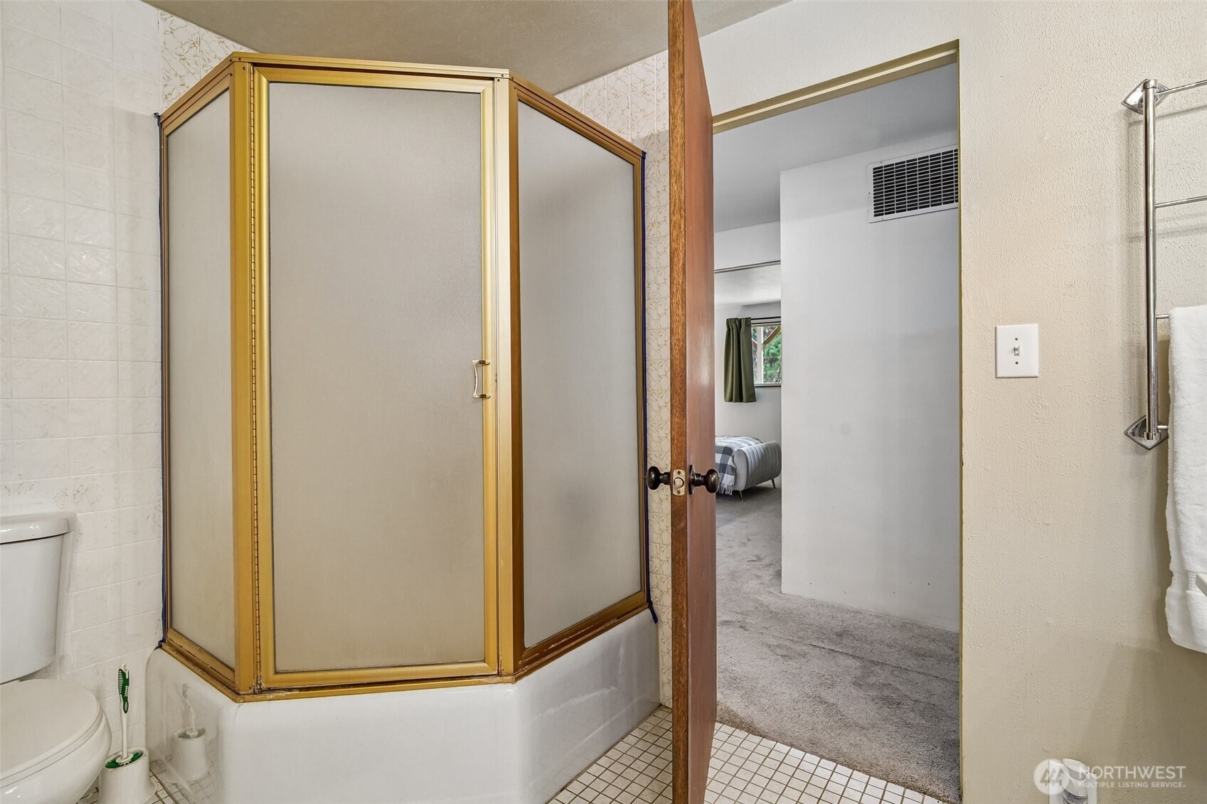 29206 112 Avenue Property Photo 14