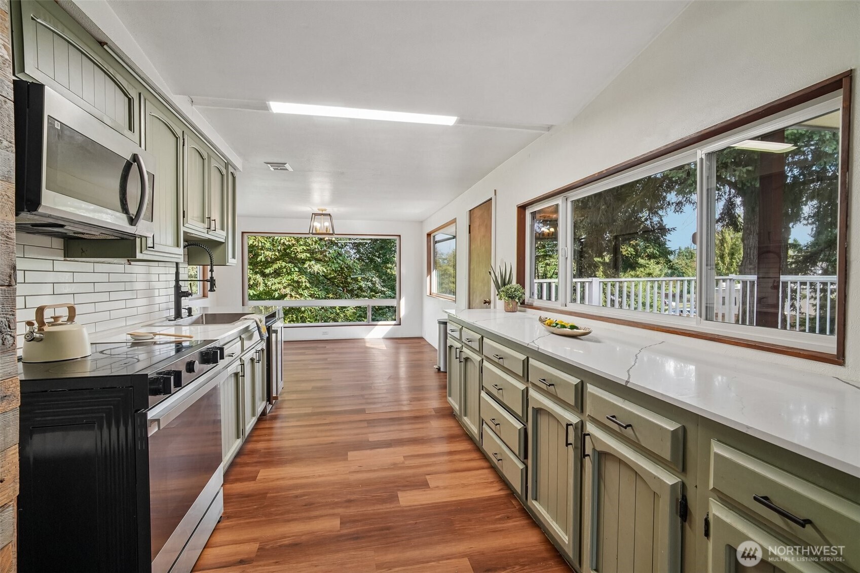 29206 112 Avenue Property Photo 15