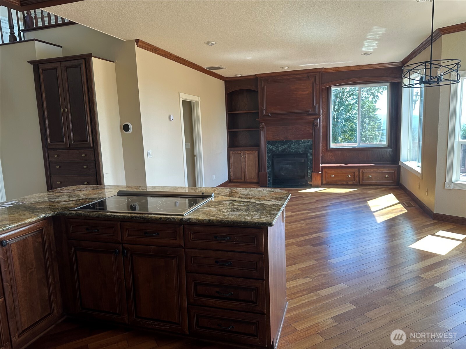444 Sommerset Road Property Photo 4