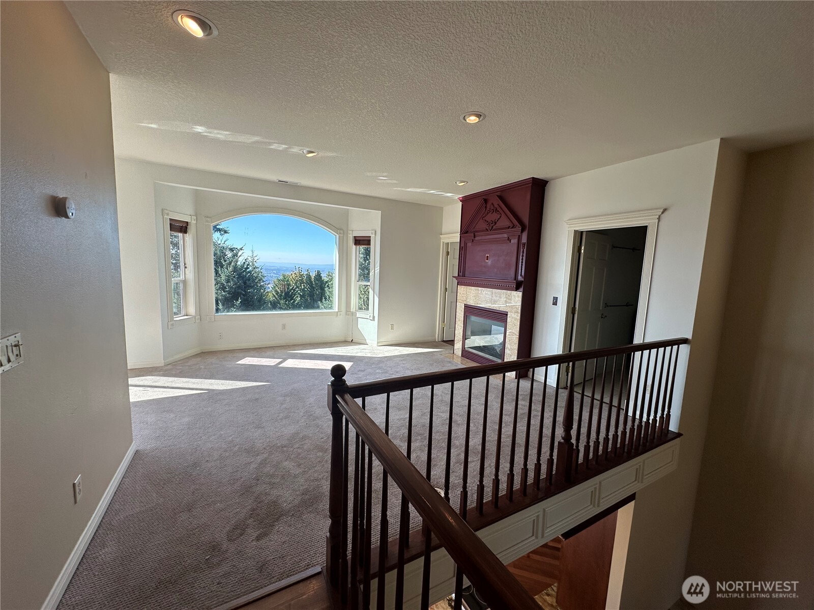 444 Sommerset Road Property Photo 12