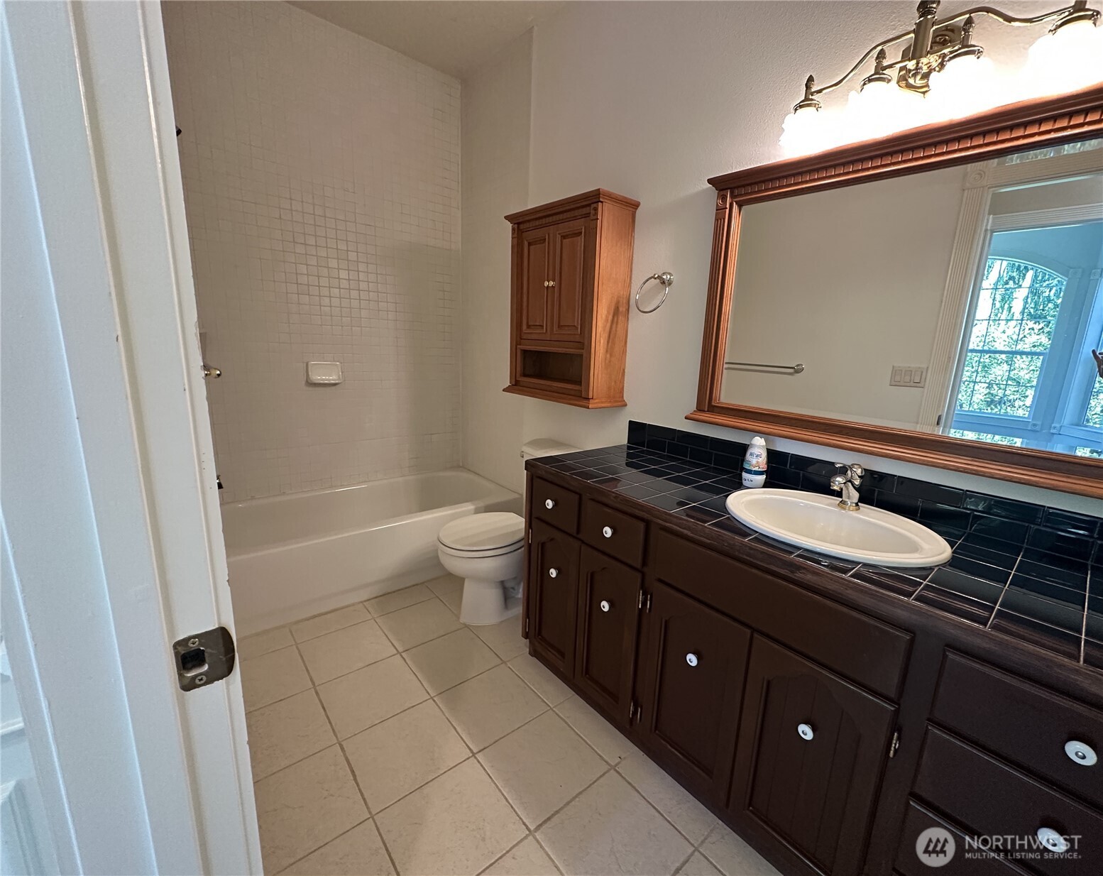 444 Sommerset Road Property Photo 13
