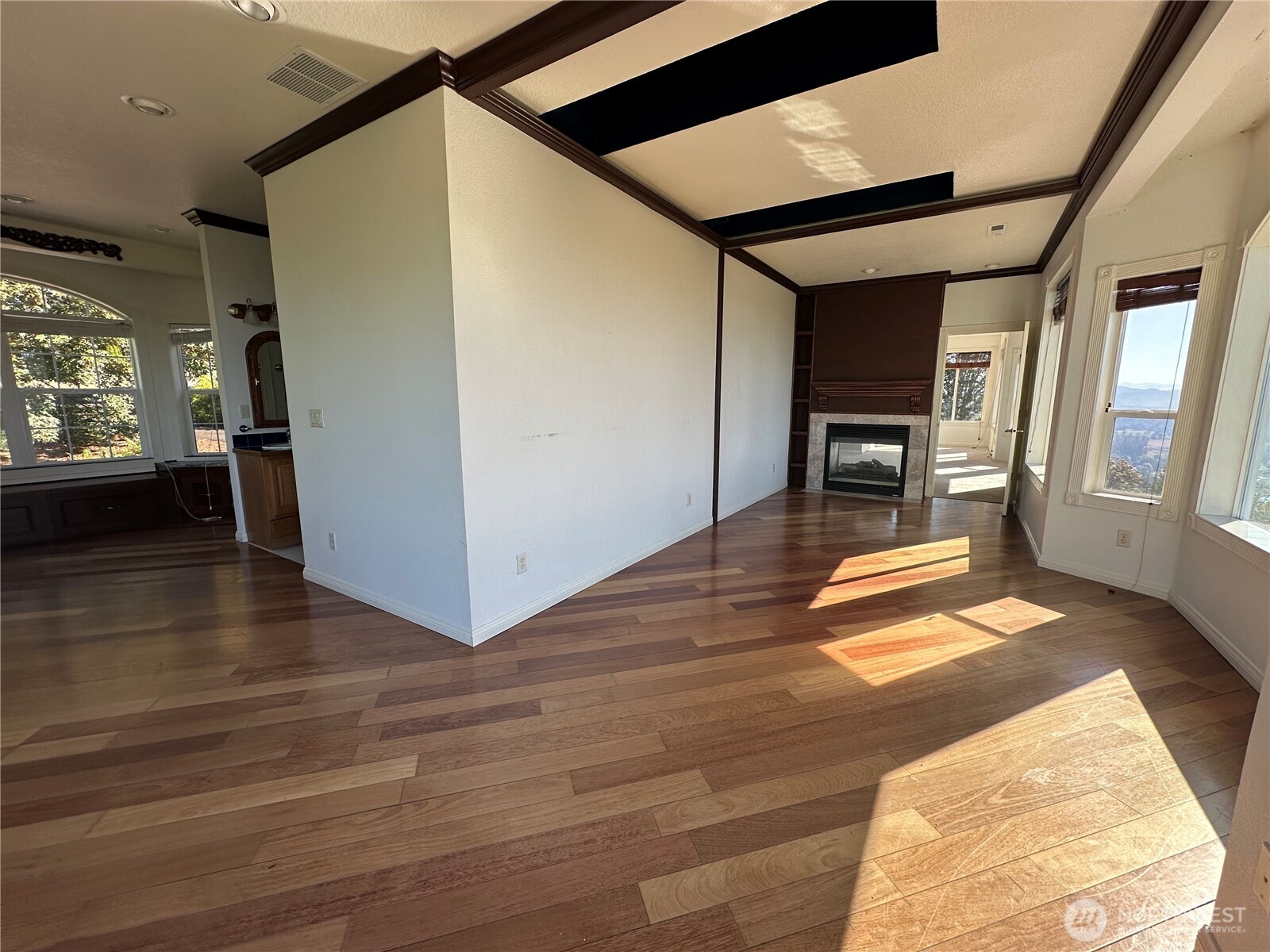 444 Sommerset Road Property Photo 16