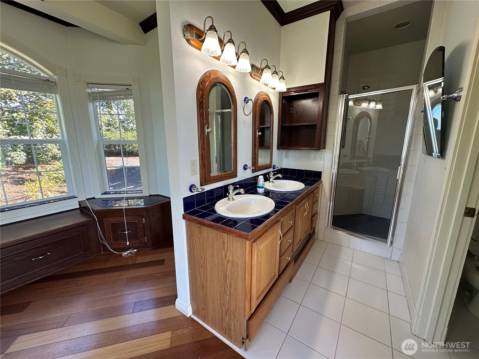 444 Sommerset Road Property Photo 17