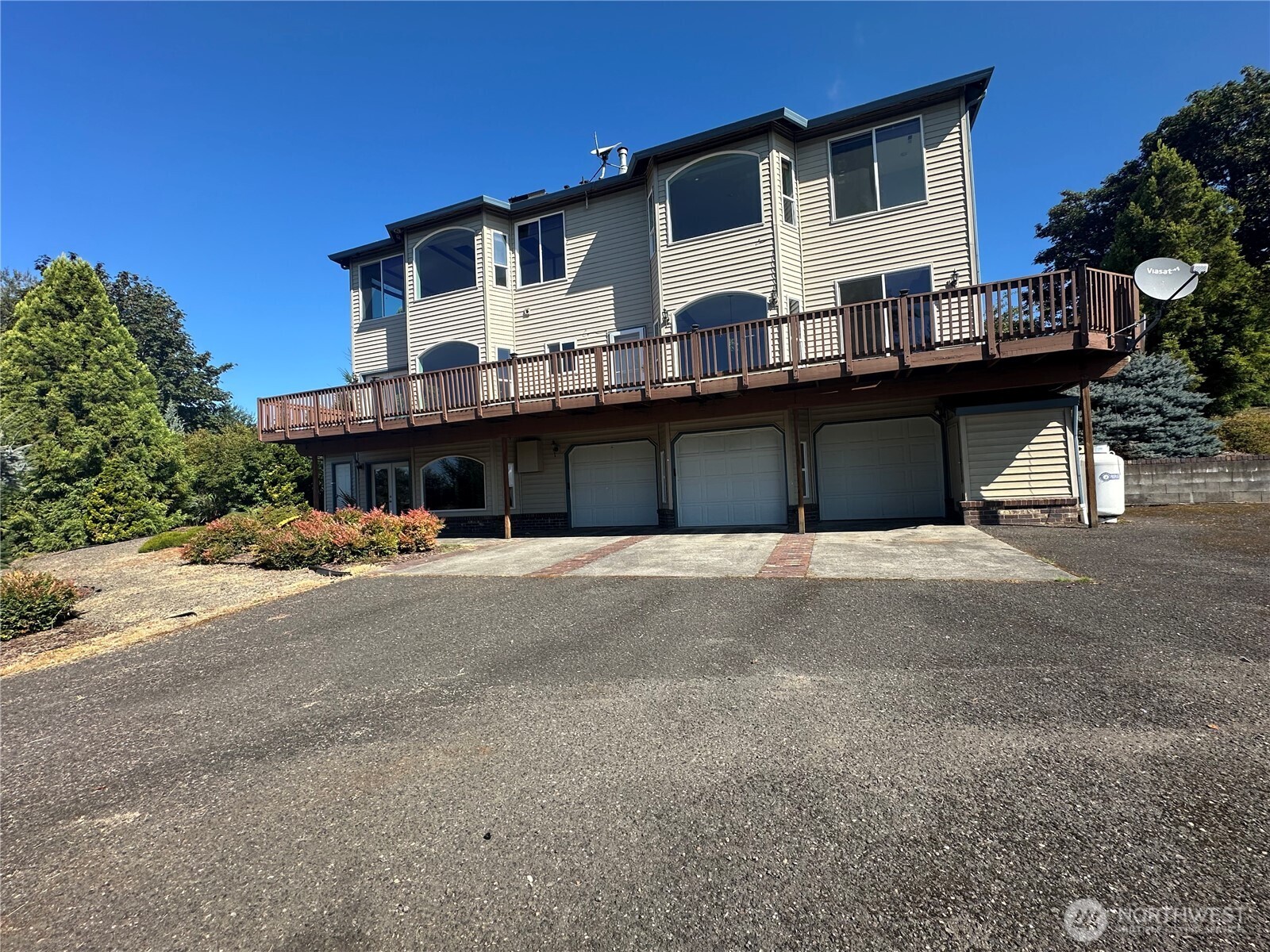 444 Sommerset Road Property Photo 23