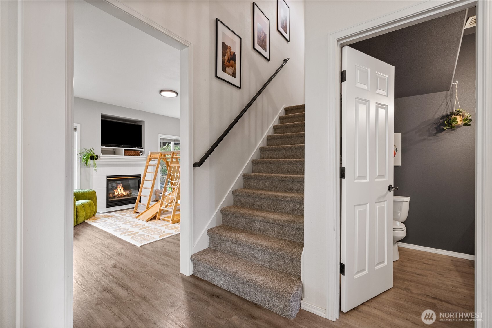 38040 37th Place Property Photo 10