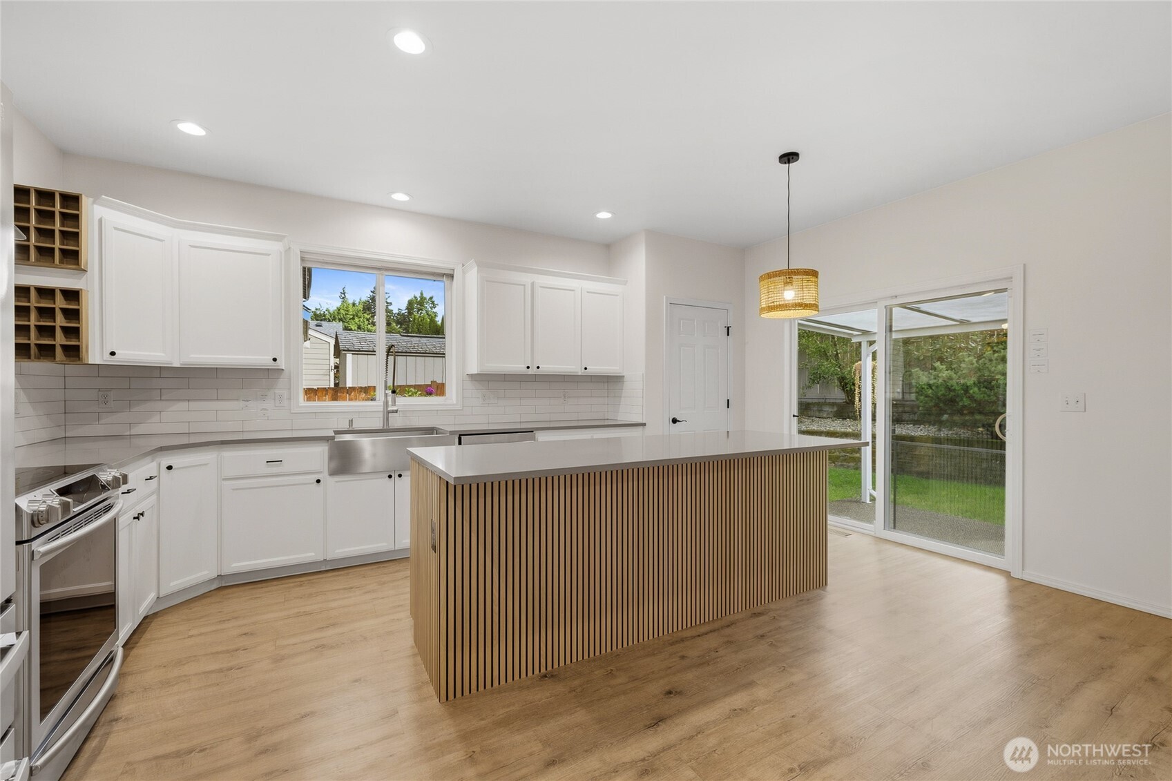 38040 37th Place Property Photo 11