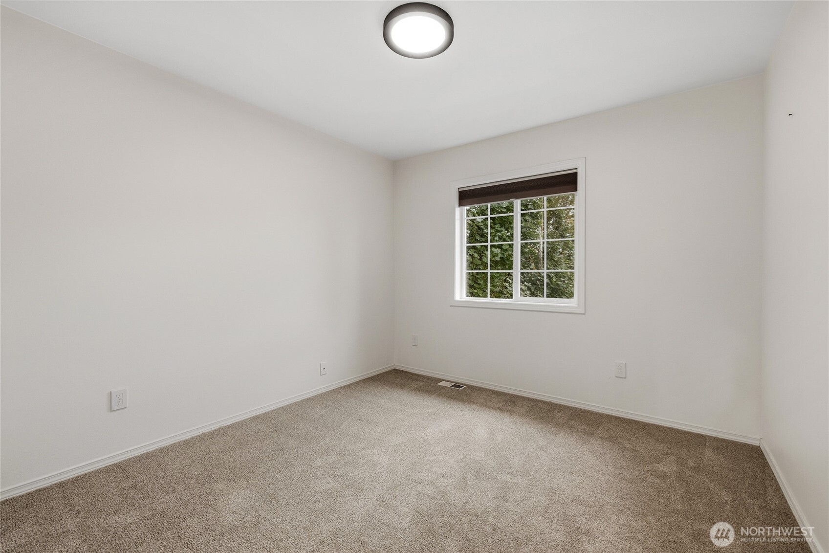 38040 37th Place Property Photo 20