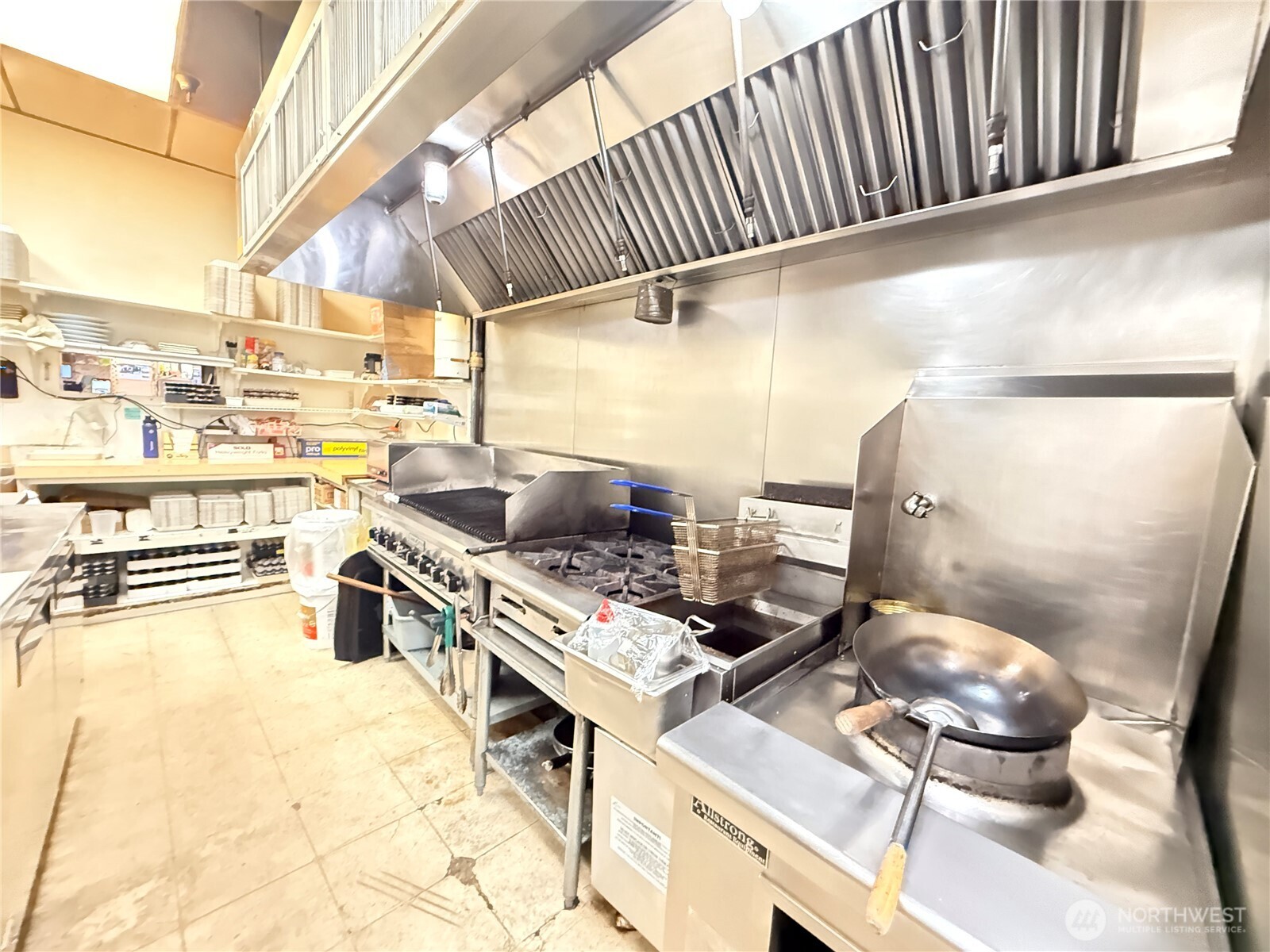 2583067 Property Photo 2