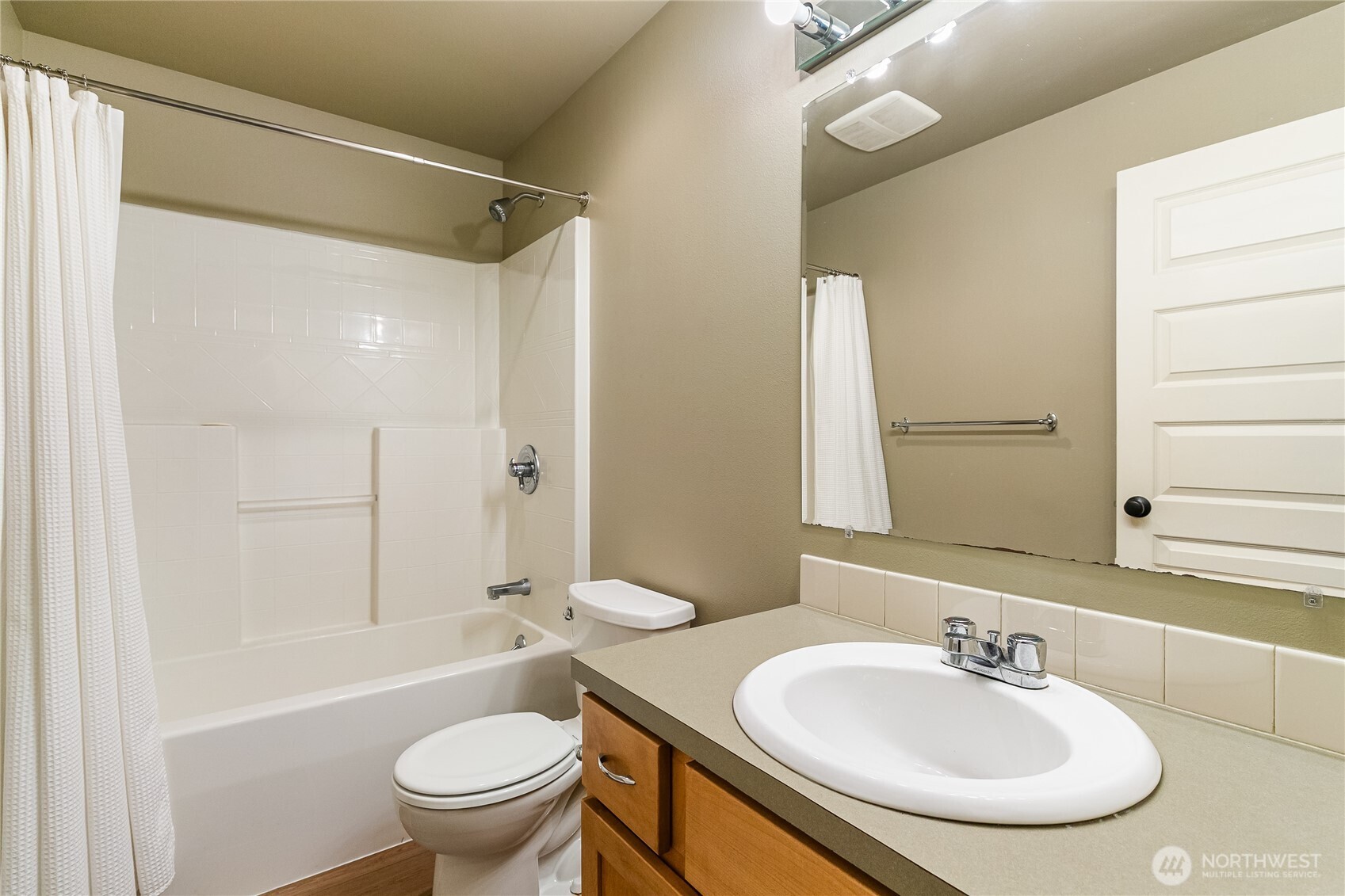 1777 Main Street Property Photo 29