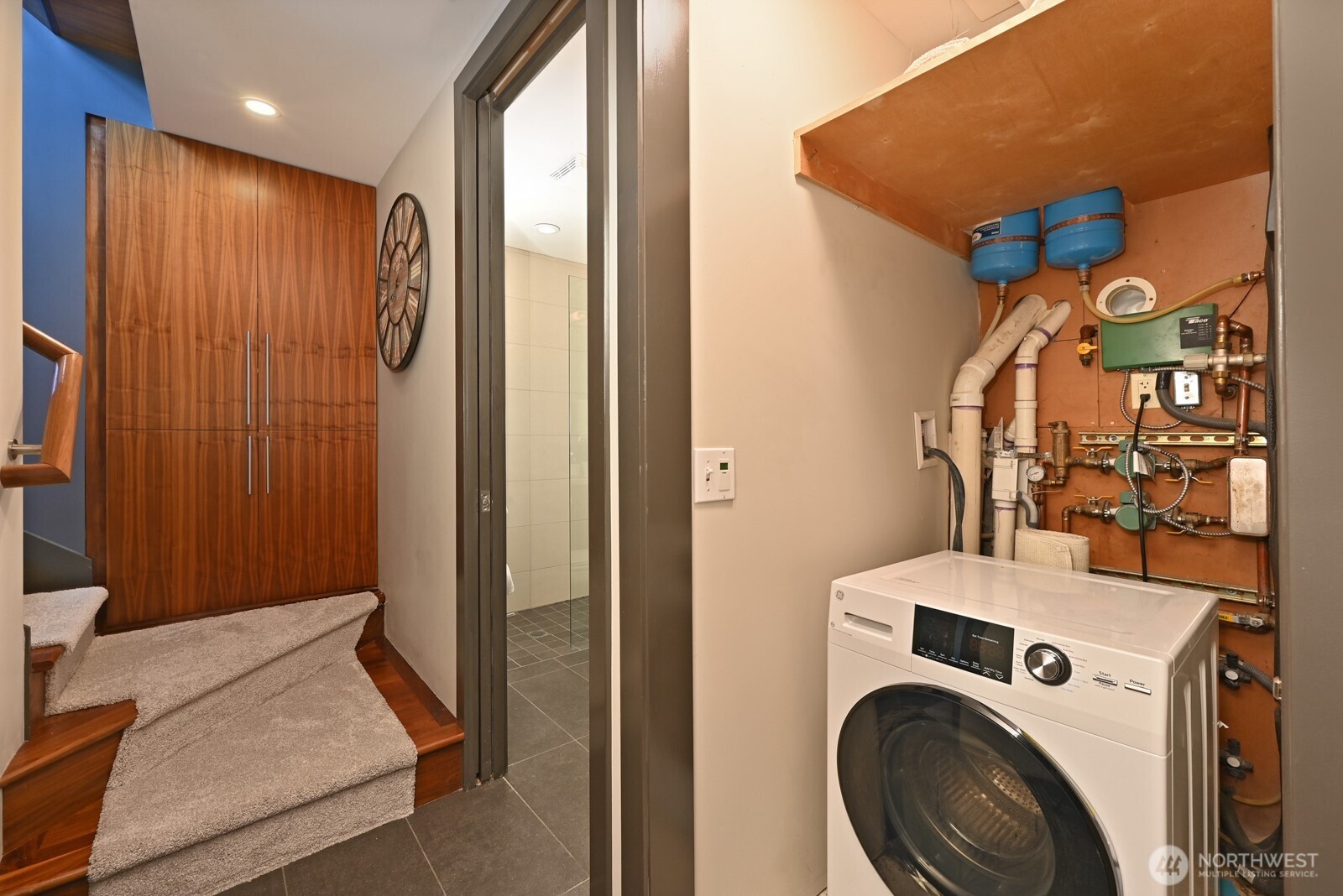 8218 2nd Avenue #b Property Photo 25