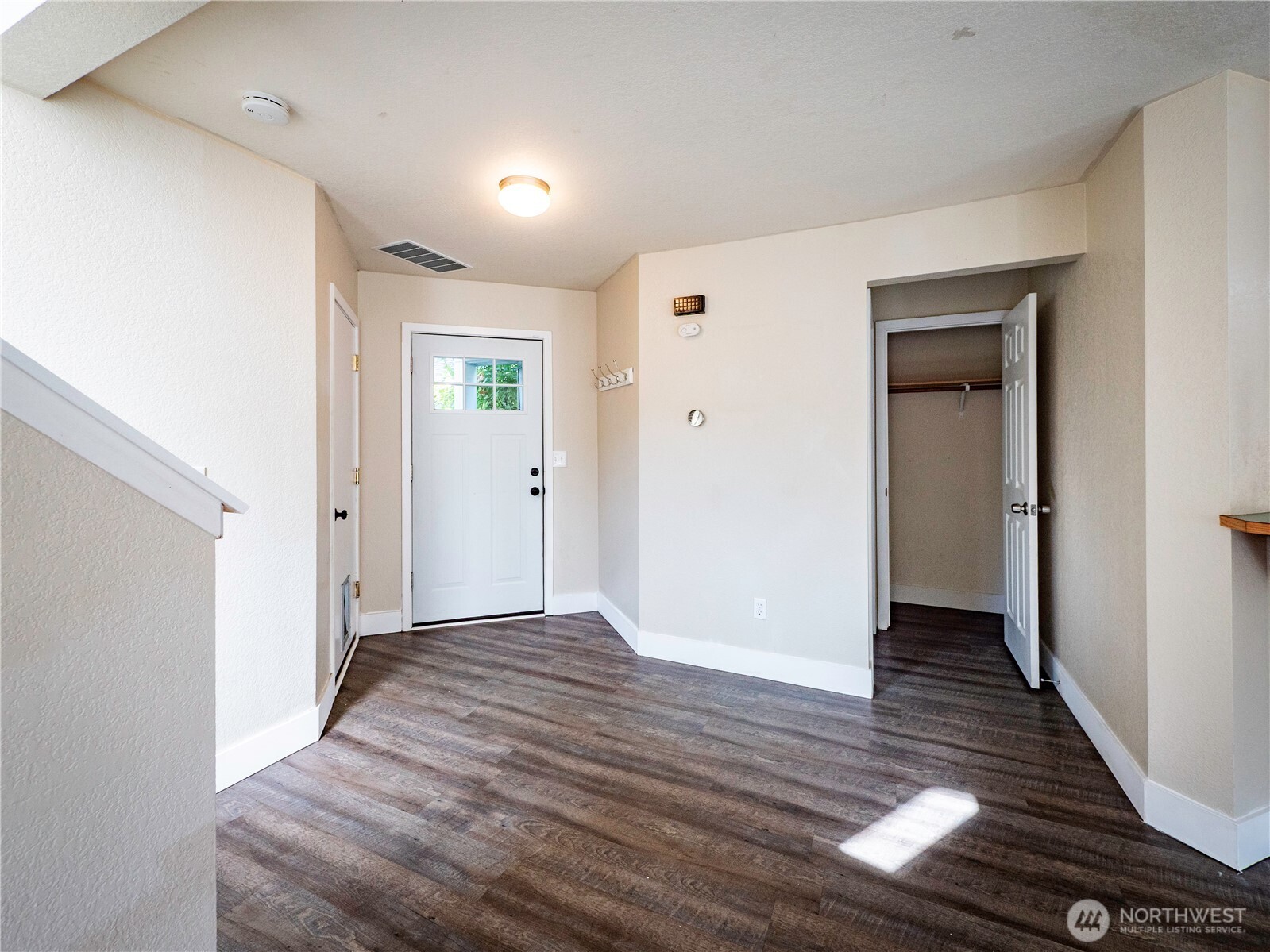 8028 Andover Lane Property Photo 4