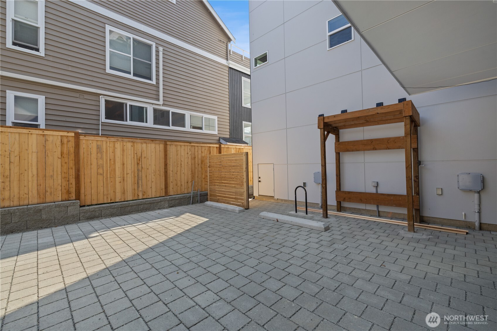 2454 Nw 60th Street Property Photo 22