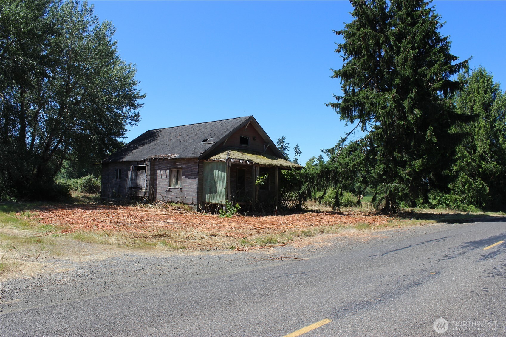 240 Elma Gate Road Property Photo 4
