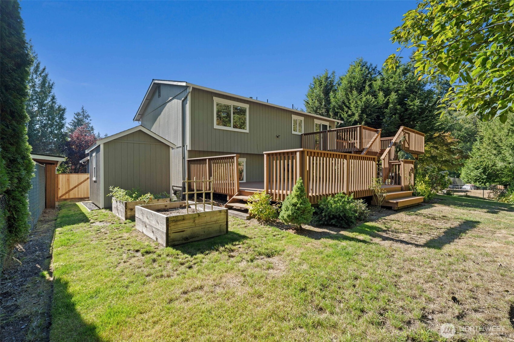 16905 21st Avenue Property Photo 24