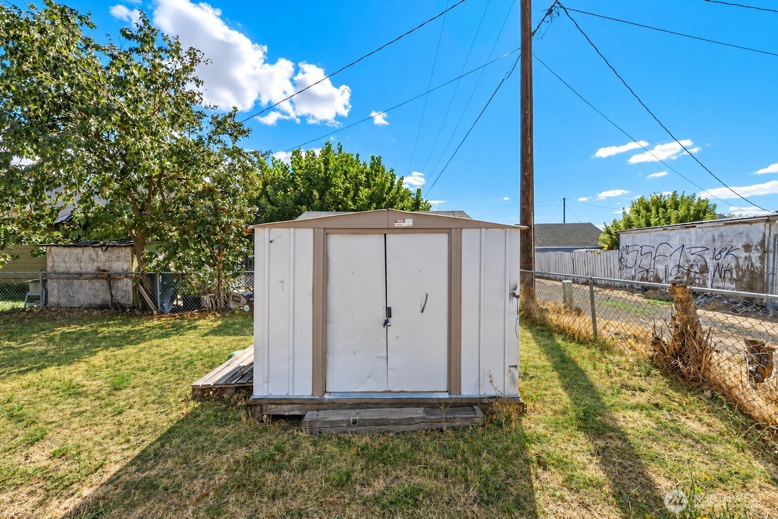 817 Perkins Street Property Photo 16