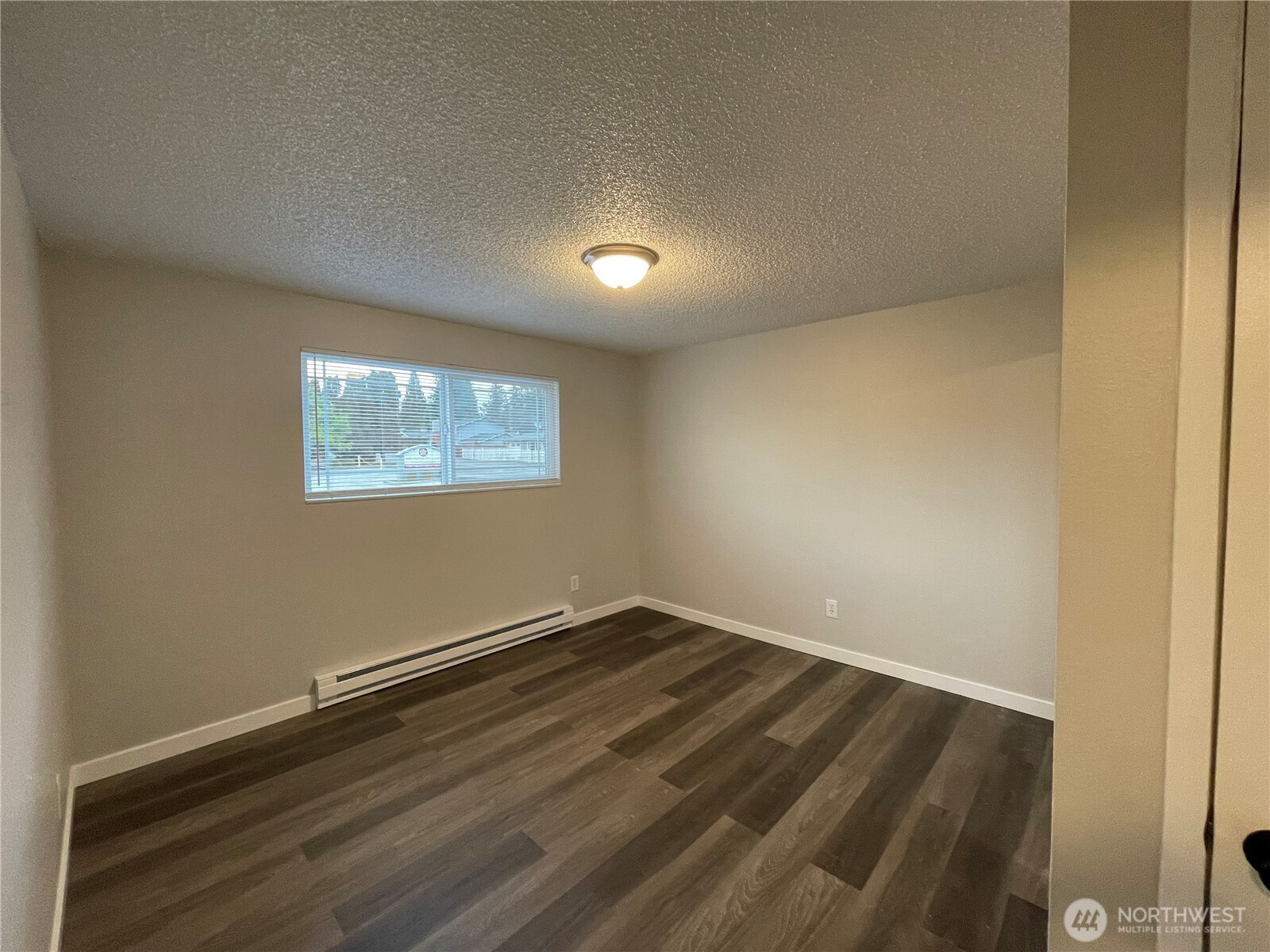 8806 3rd Avenue Property Photo 12