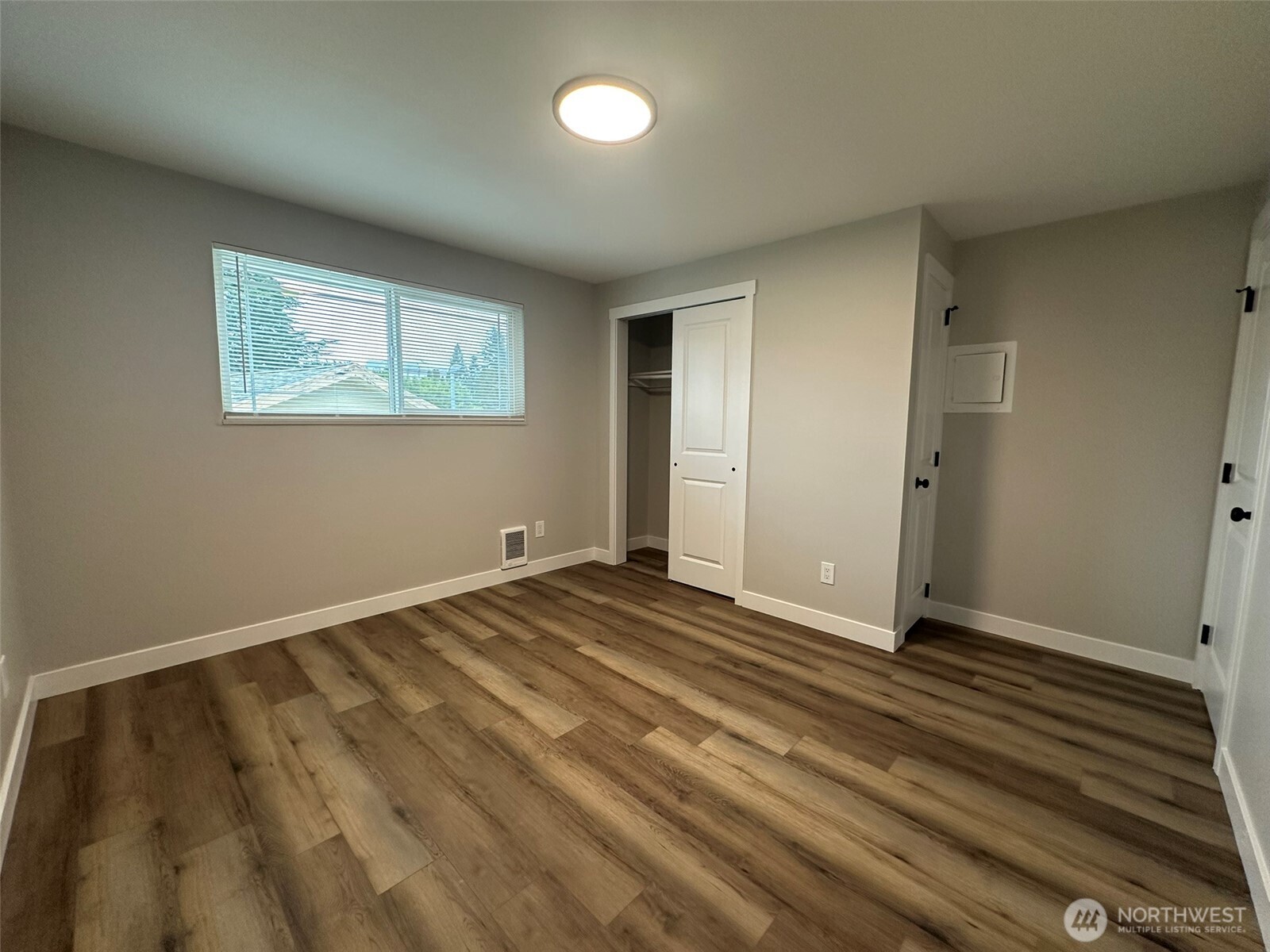 8806 3rd Avenue Property Photo 26