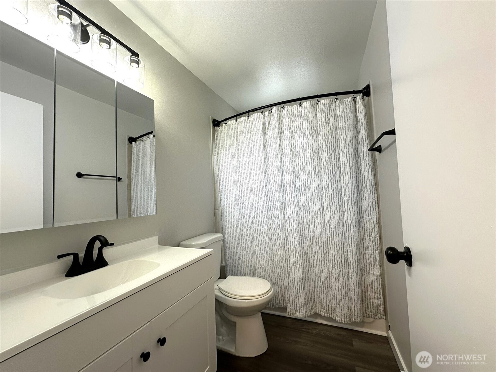 8806 3rd Avenue Property Photo 39