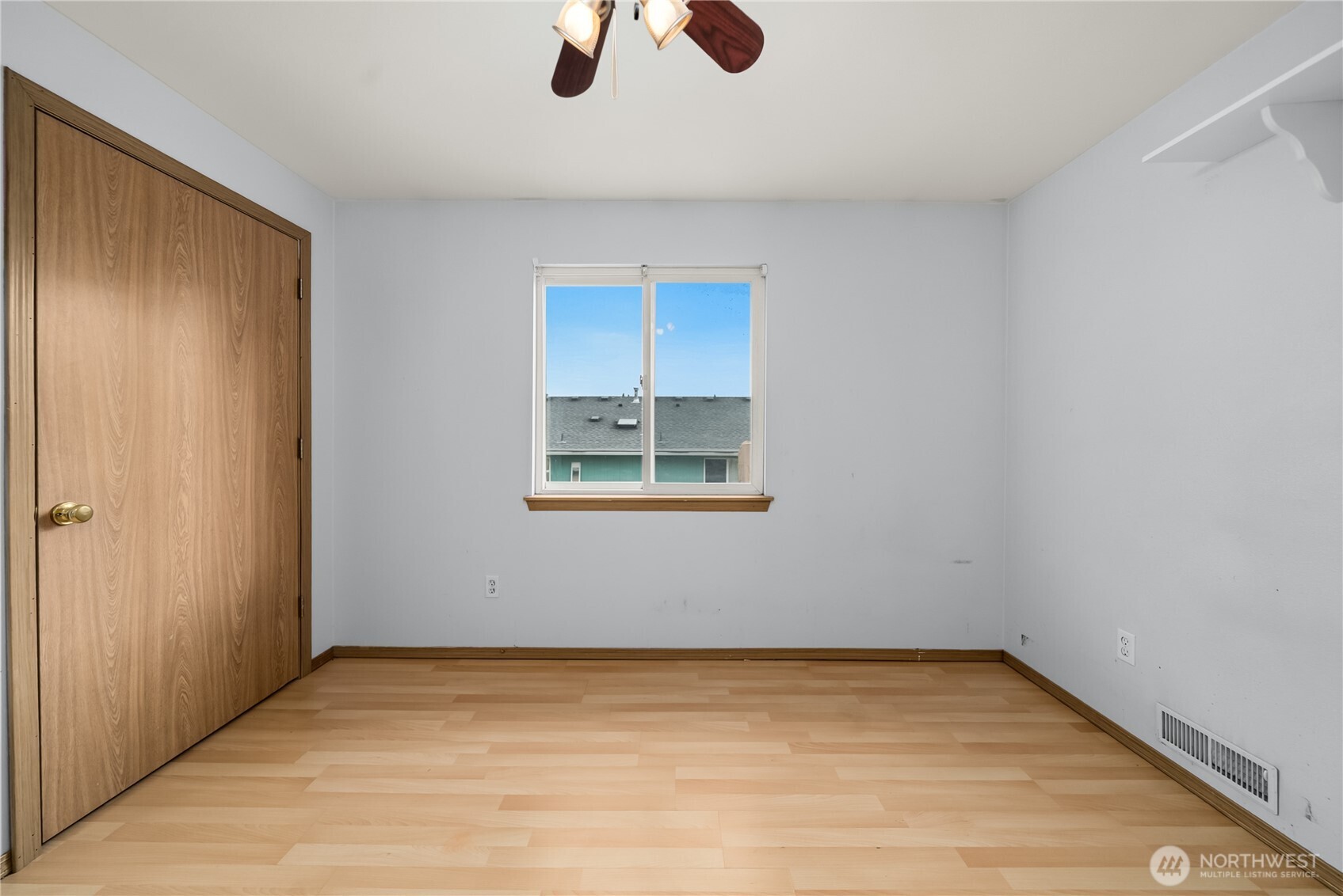 1412 200th Street Ct Property Photo 18