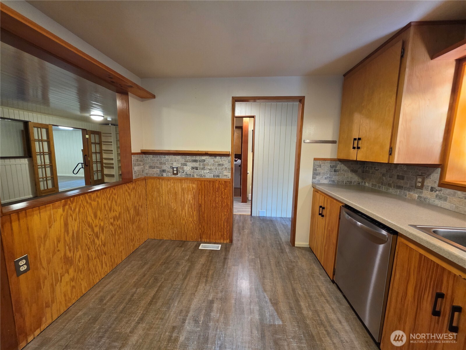395 Saylor Road Property Photo 23