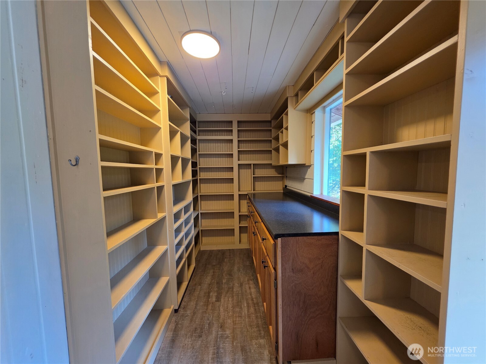 395 Saylor Road Property Photo 24