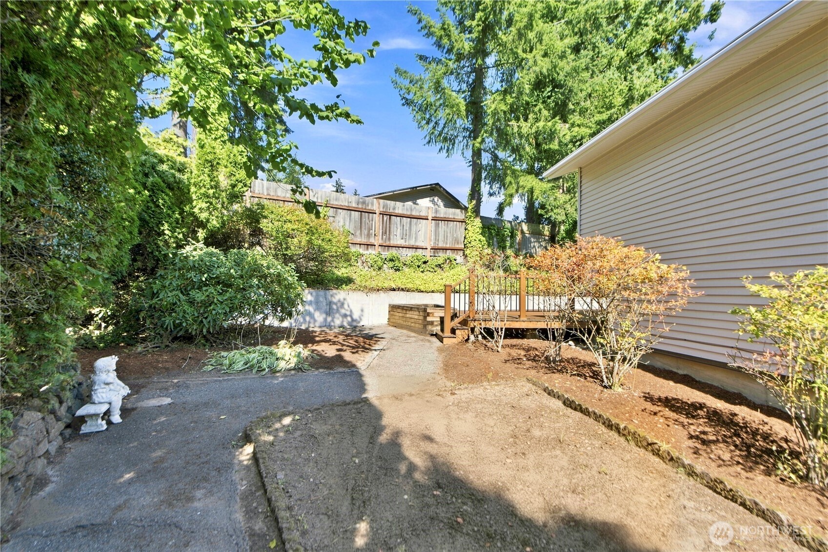 17219 Ne 16th Place Property Photo 31