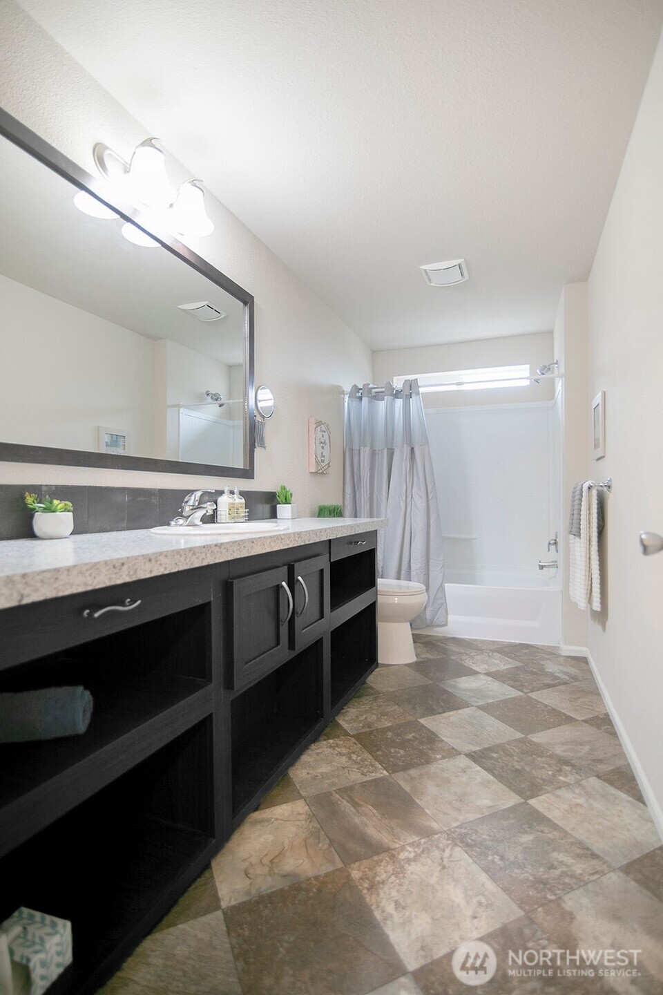 721 Robertson Road Property Photo 19