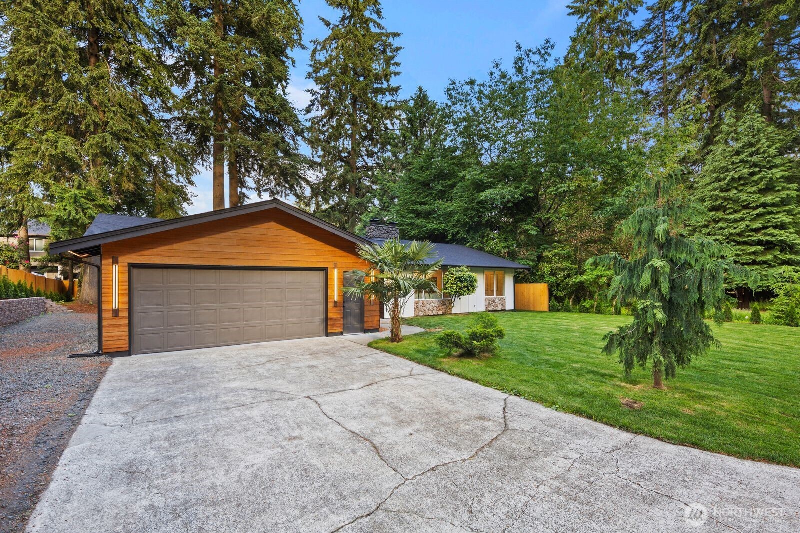5512 Donnelly Drive Property Photo 1