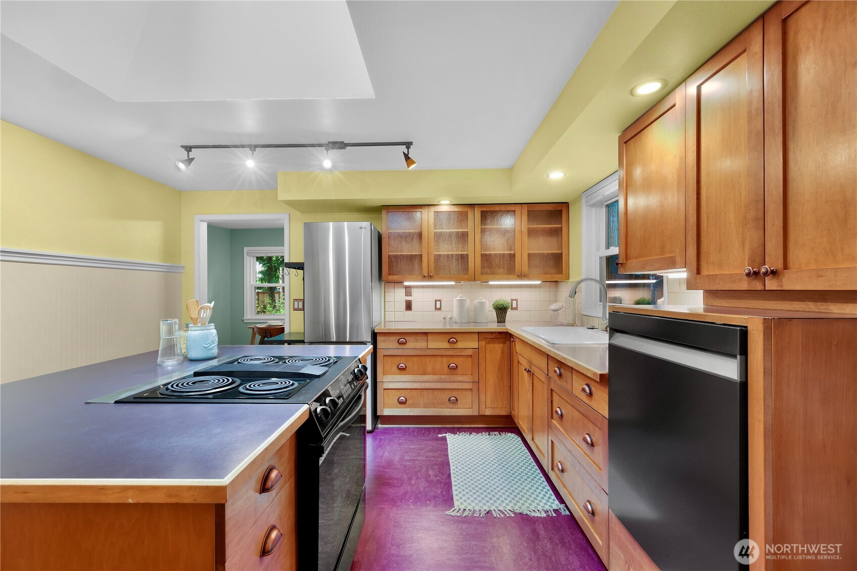18934 Forest Park Drive Property Photo 15