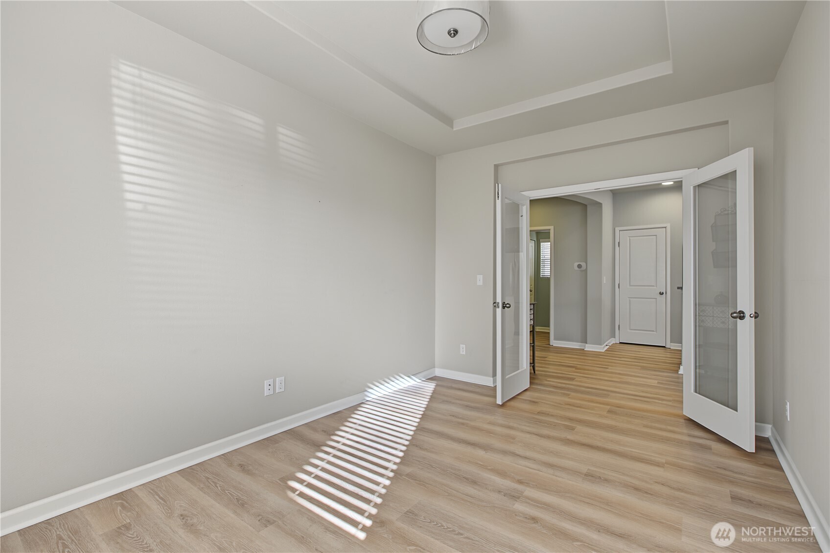 1949 Pleasure Drive Property Photo 16