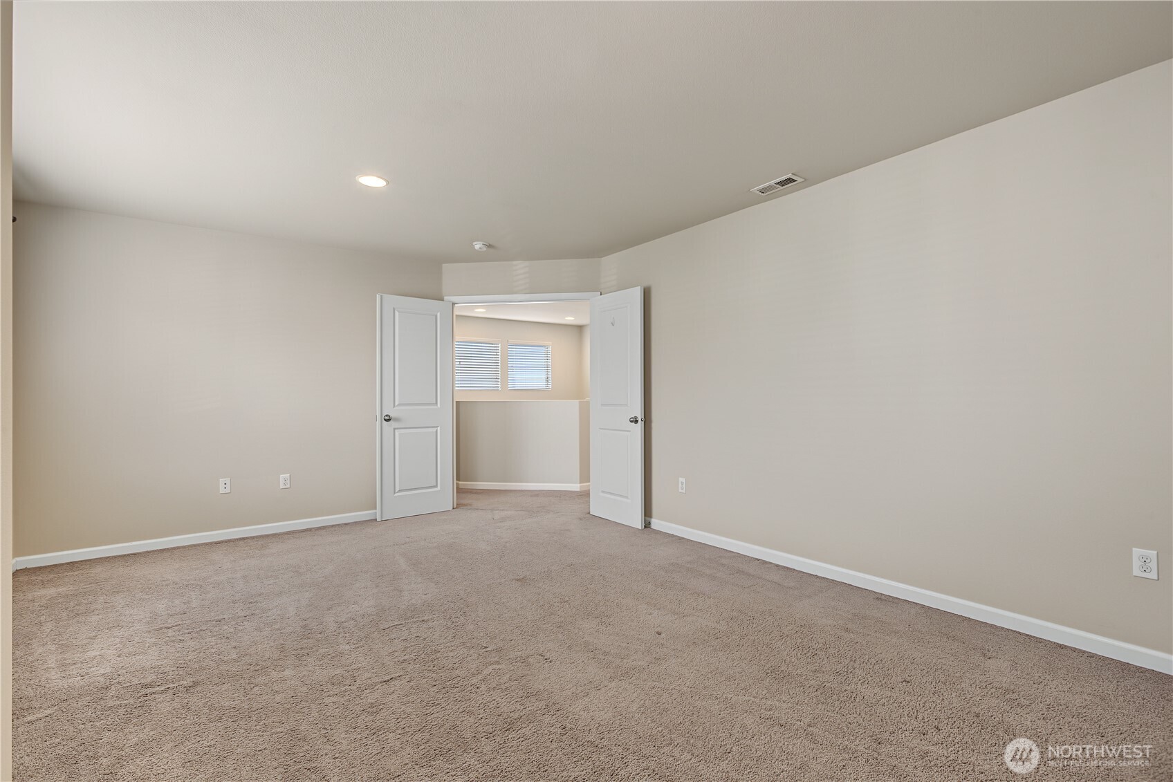 1949 Pleasure Drive Property Photo 21