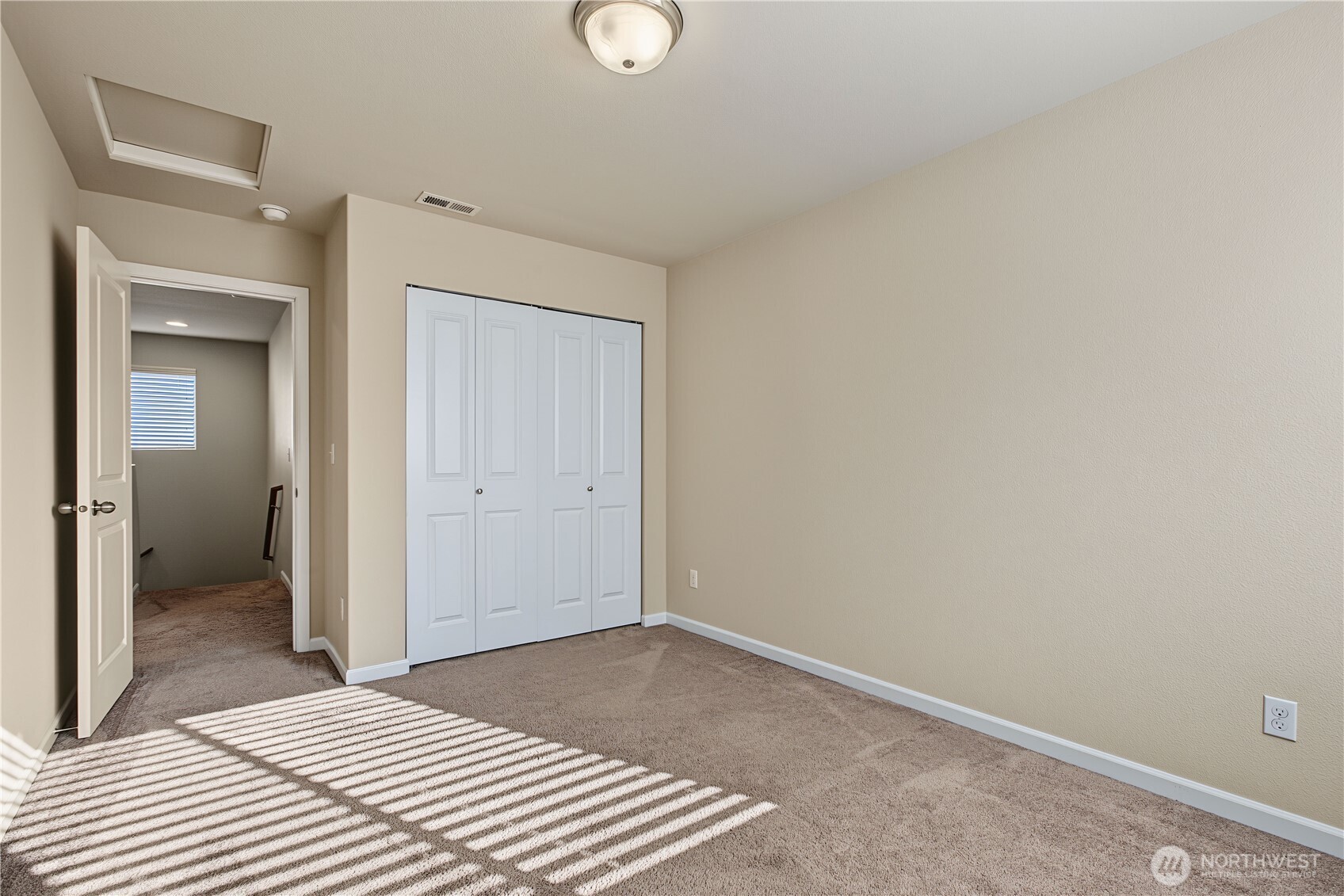 1949 Pleasure Drive Property Photo 27