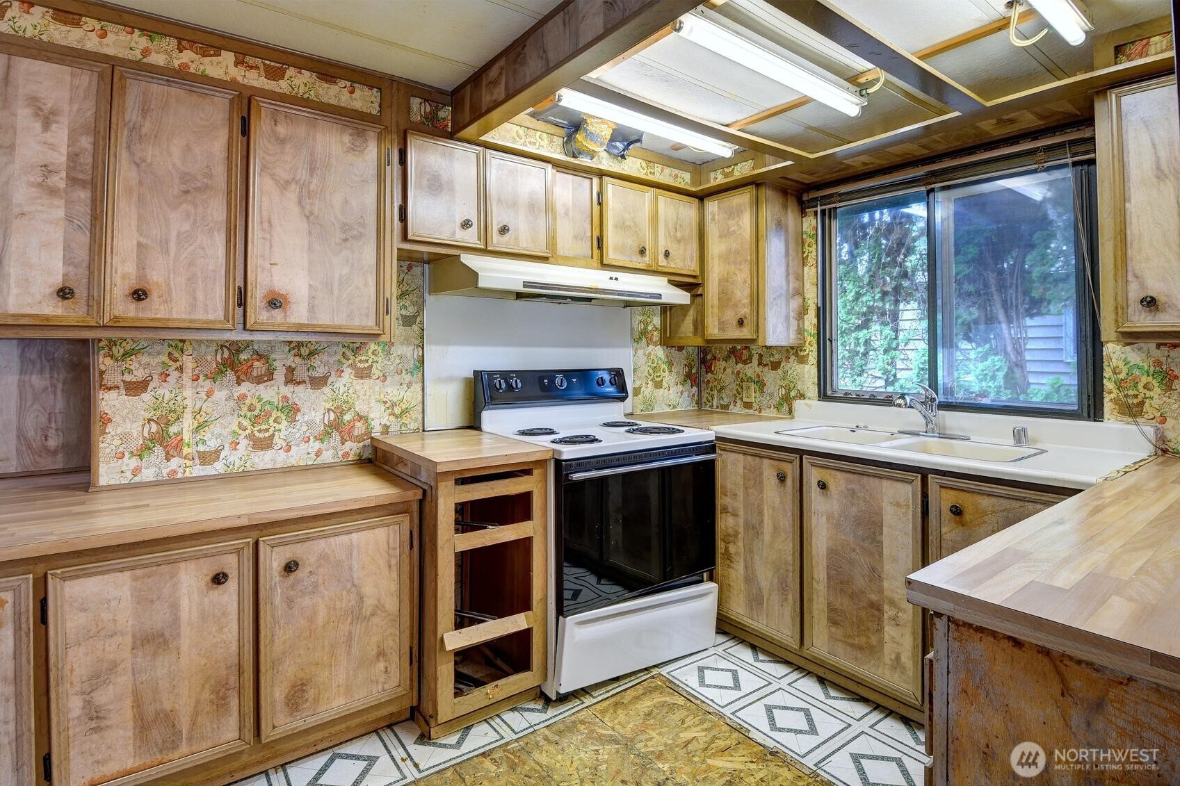19501 129th Avenue Property Photo 10
