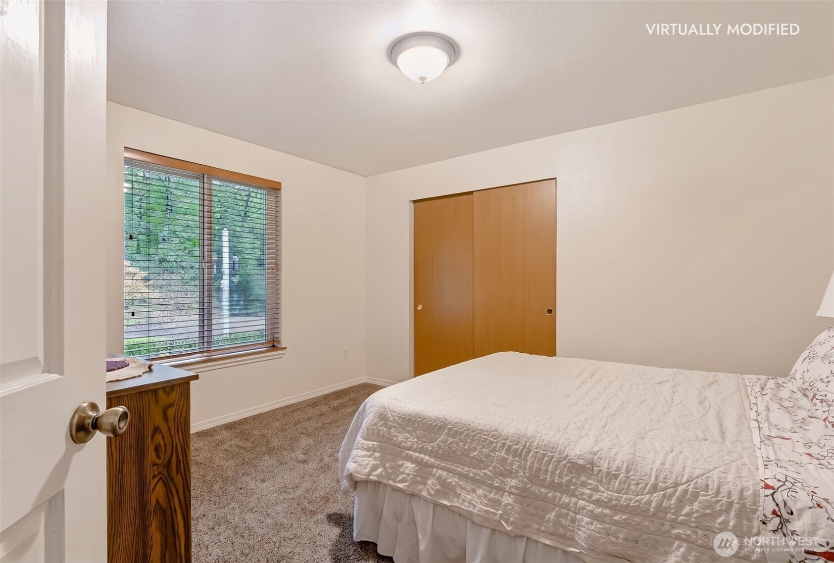 210 Great Northern Road Property Photo 23