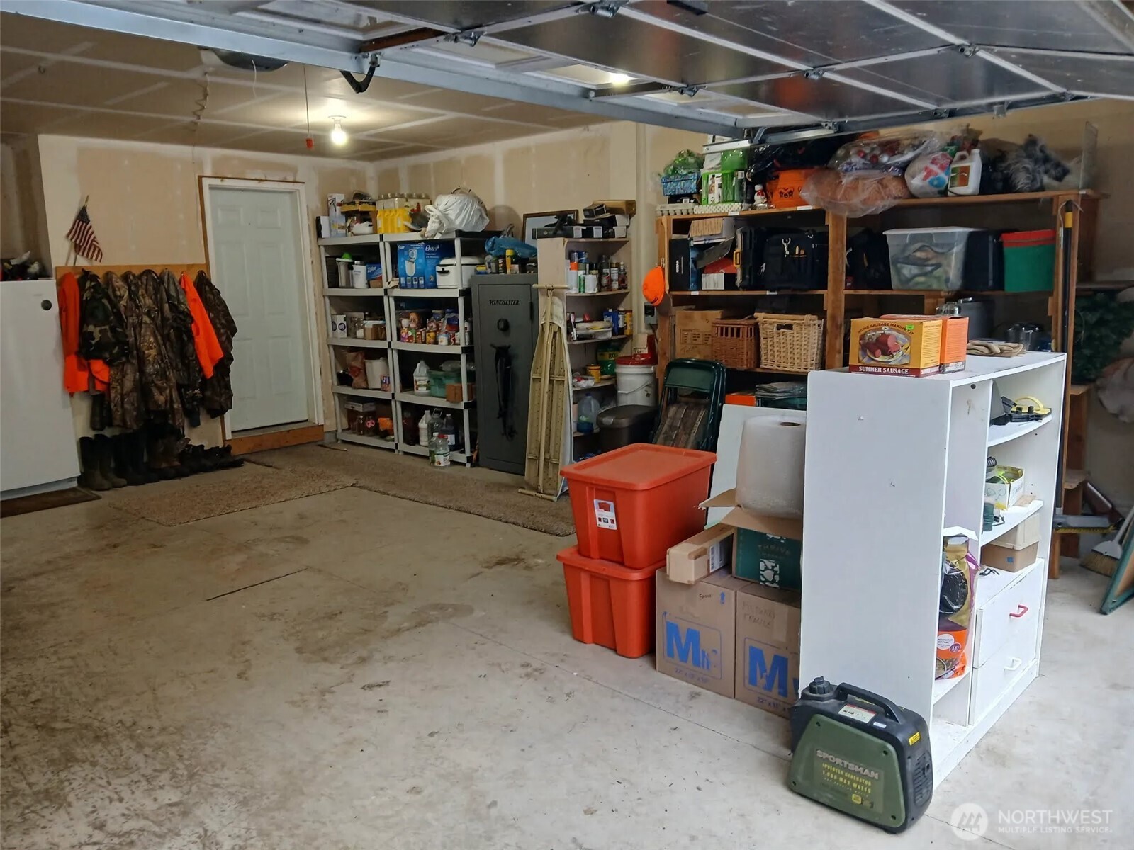 210 Great Northern Road Property Photo 26