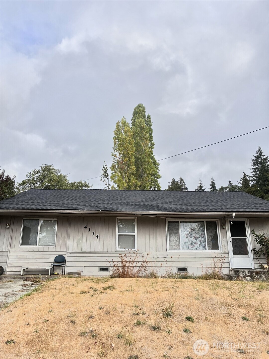 4134 W M Street Property Photo 1