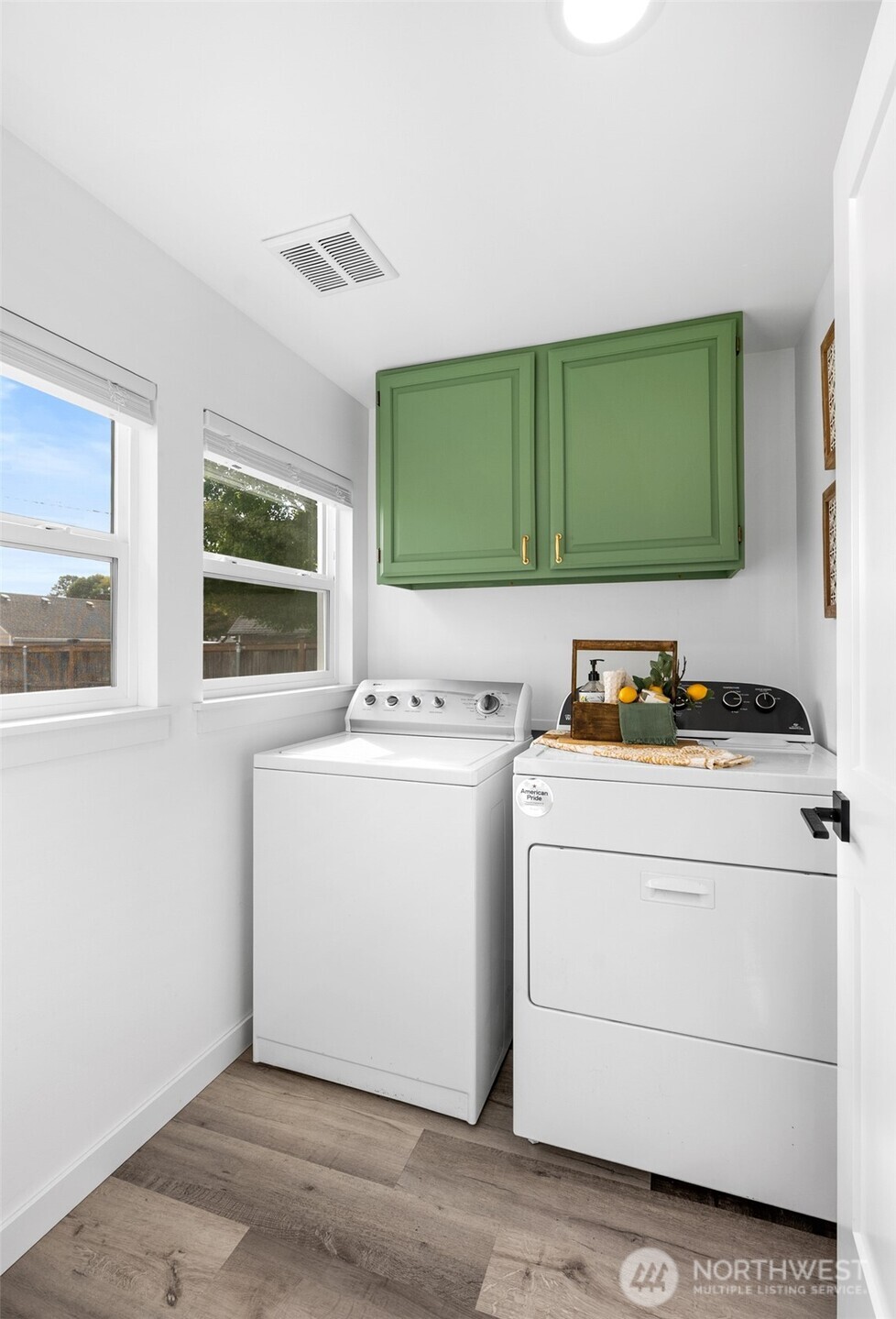 1924 4th Street Property Photo 12