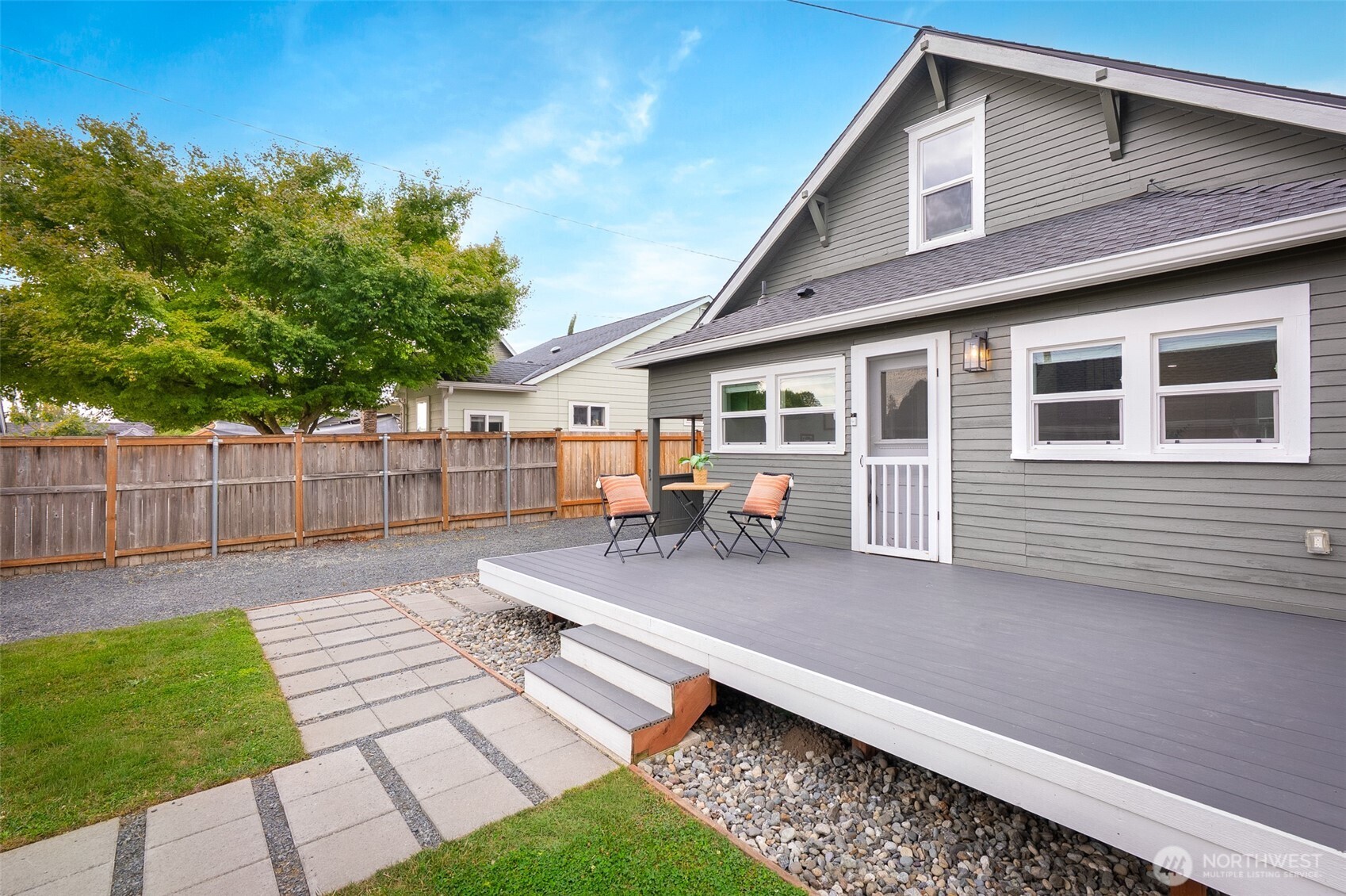 1924 4th Street Property Photo 15