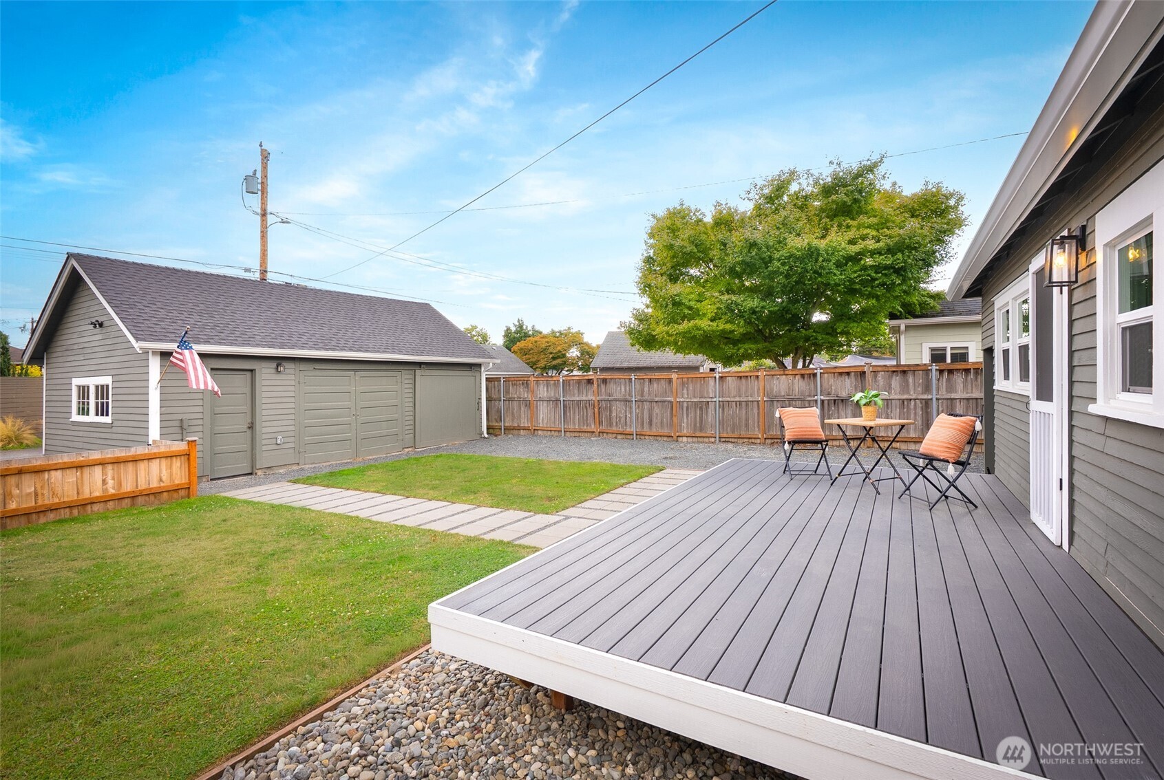 1924 4th Street Property Photo 16