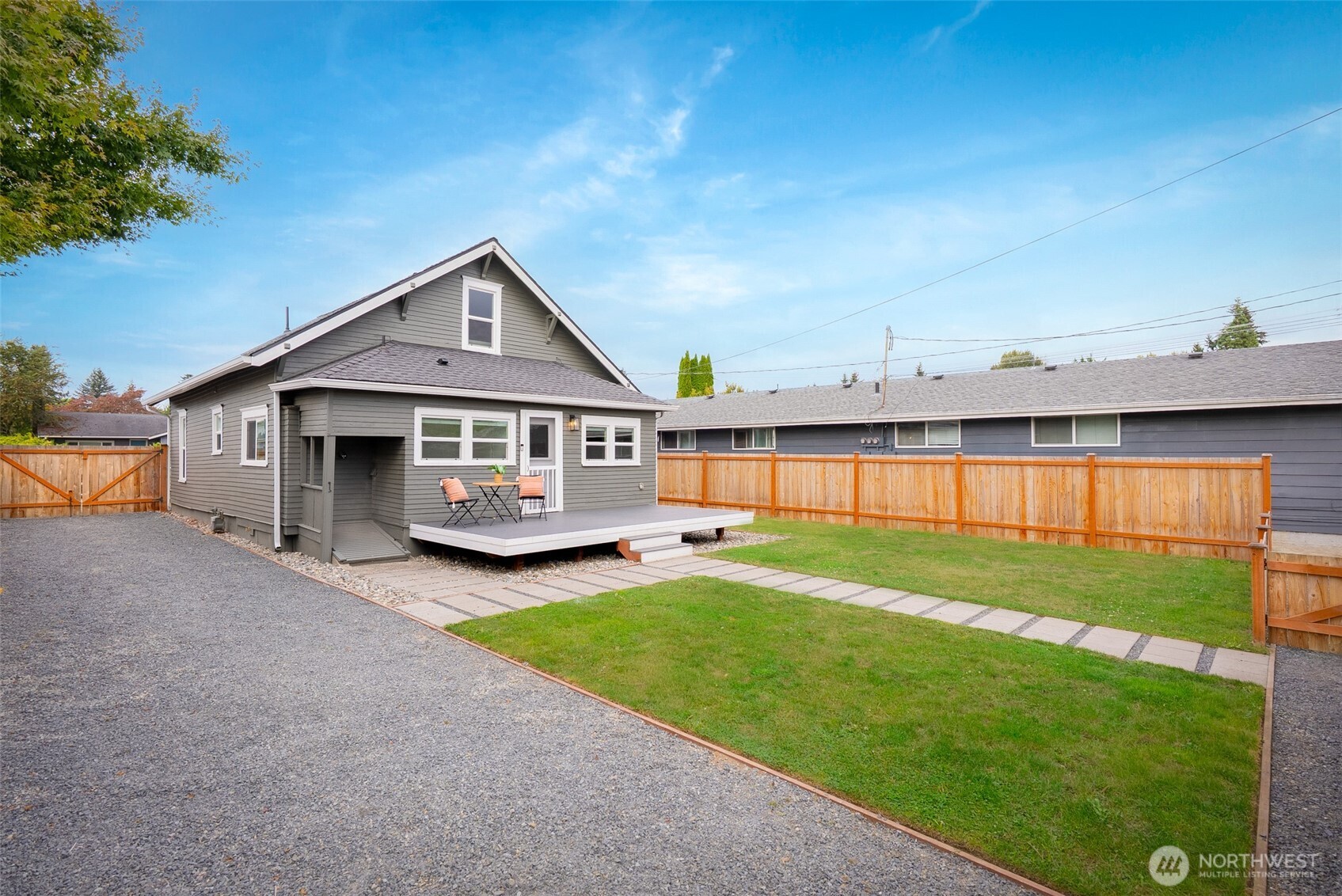 1924 4th Street Property Photo 17