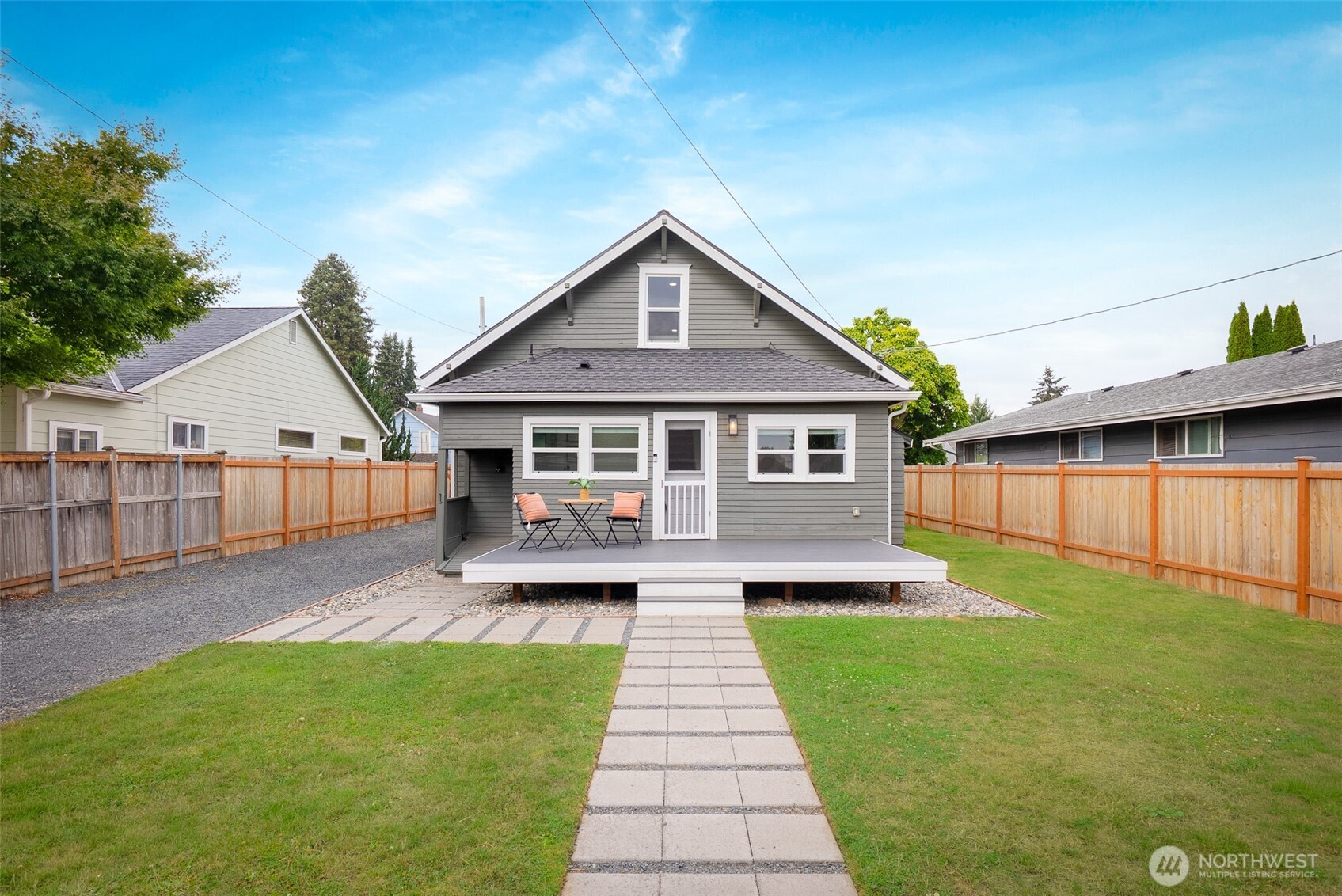 1924 4th Street Property Photo 18